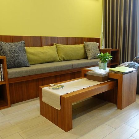 Beetle Homestay Цзяосі Екстер'єр фото